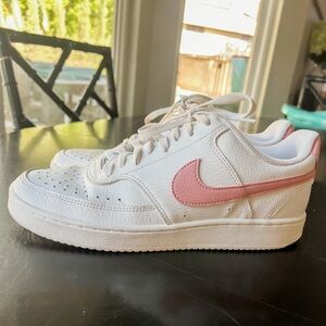 Nike Court Vision Low Women’s 7.5